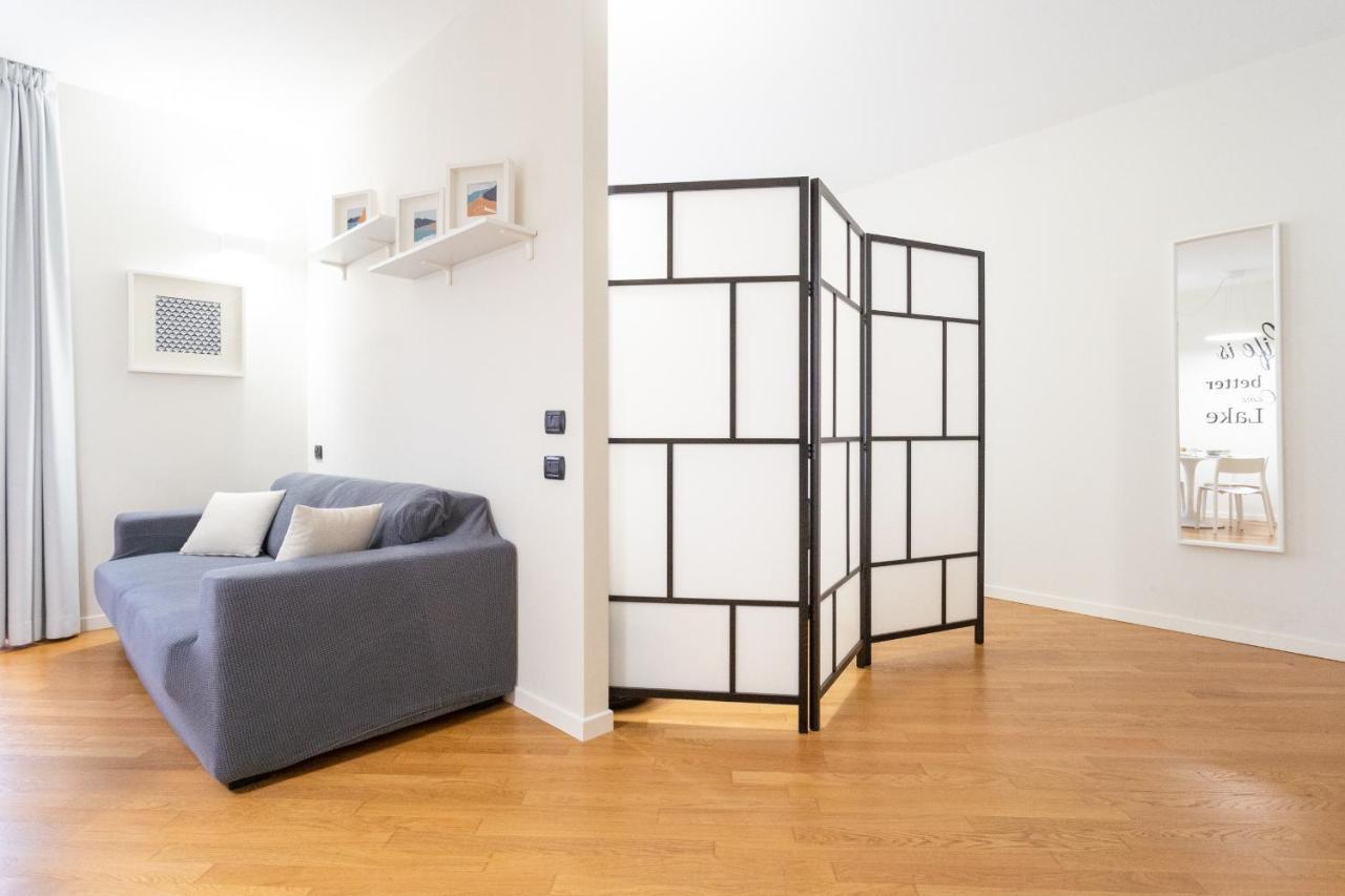 Apartment White Flat In Center By Rent *