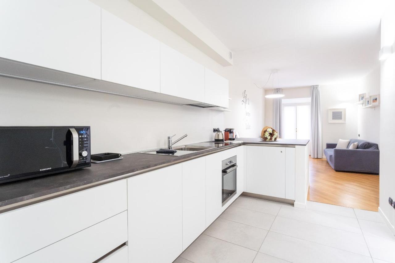 White Flat In Center By Rent Appartement