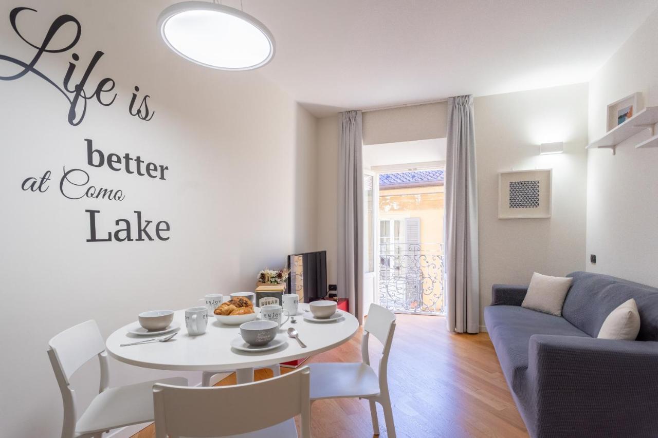 White Flat In Center By Rent Appartement