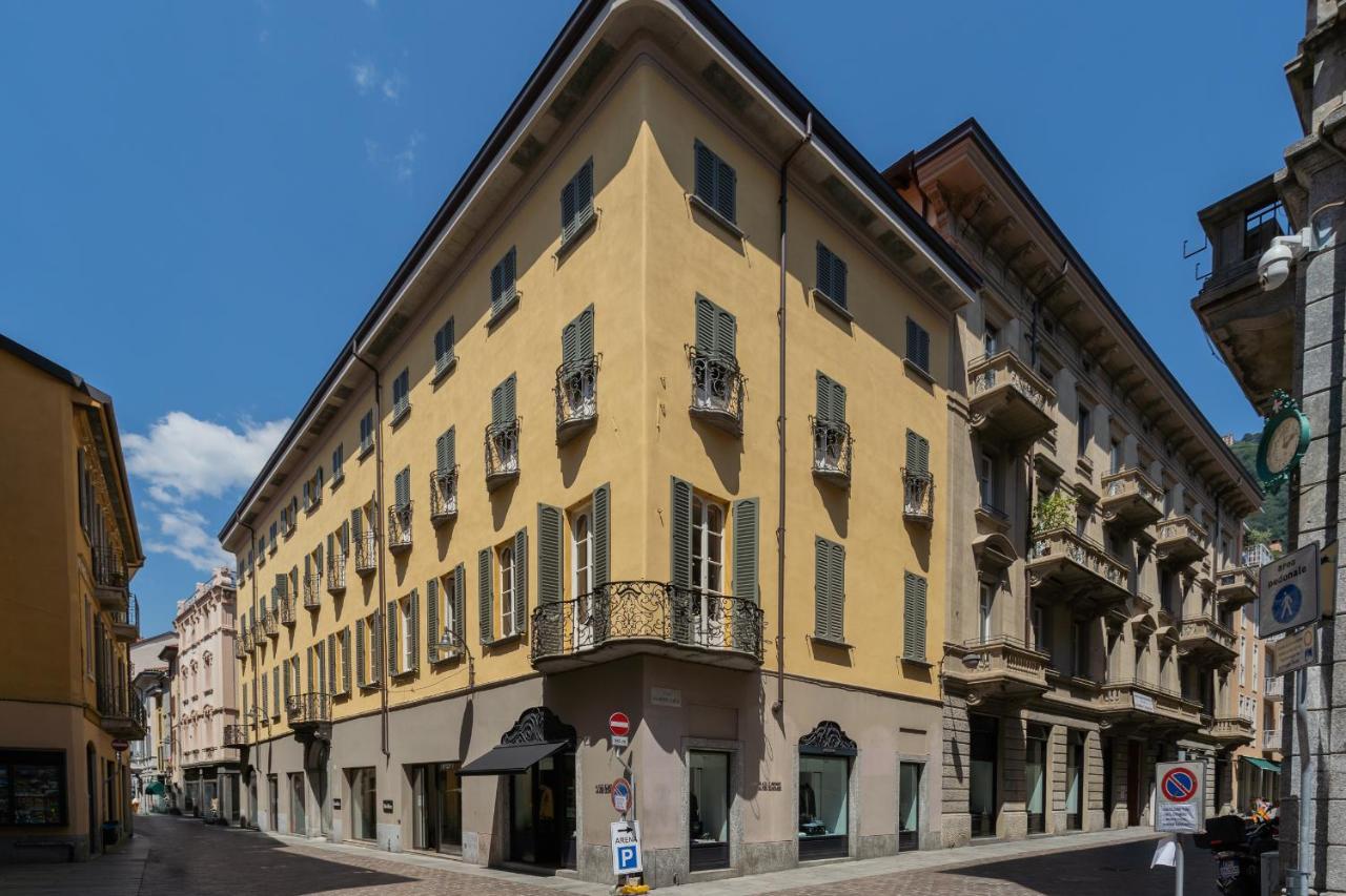 White Flat In Center By Rent Appartement *